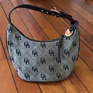 Dooney & Bourke Bag